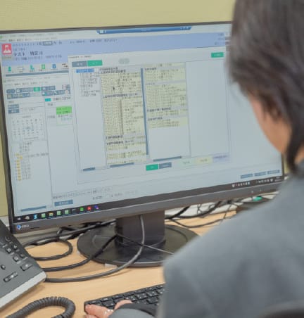 電子カルテシステム導入・開発事業